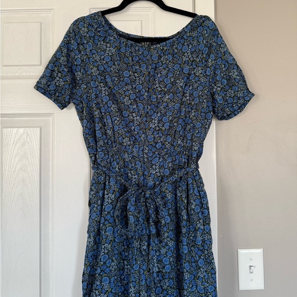 GAP Short Sleeve Raglan Summer Jumpsuit Blue Floral size 12 - Picture 2 of 10